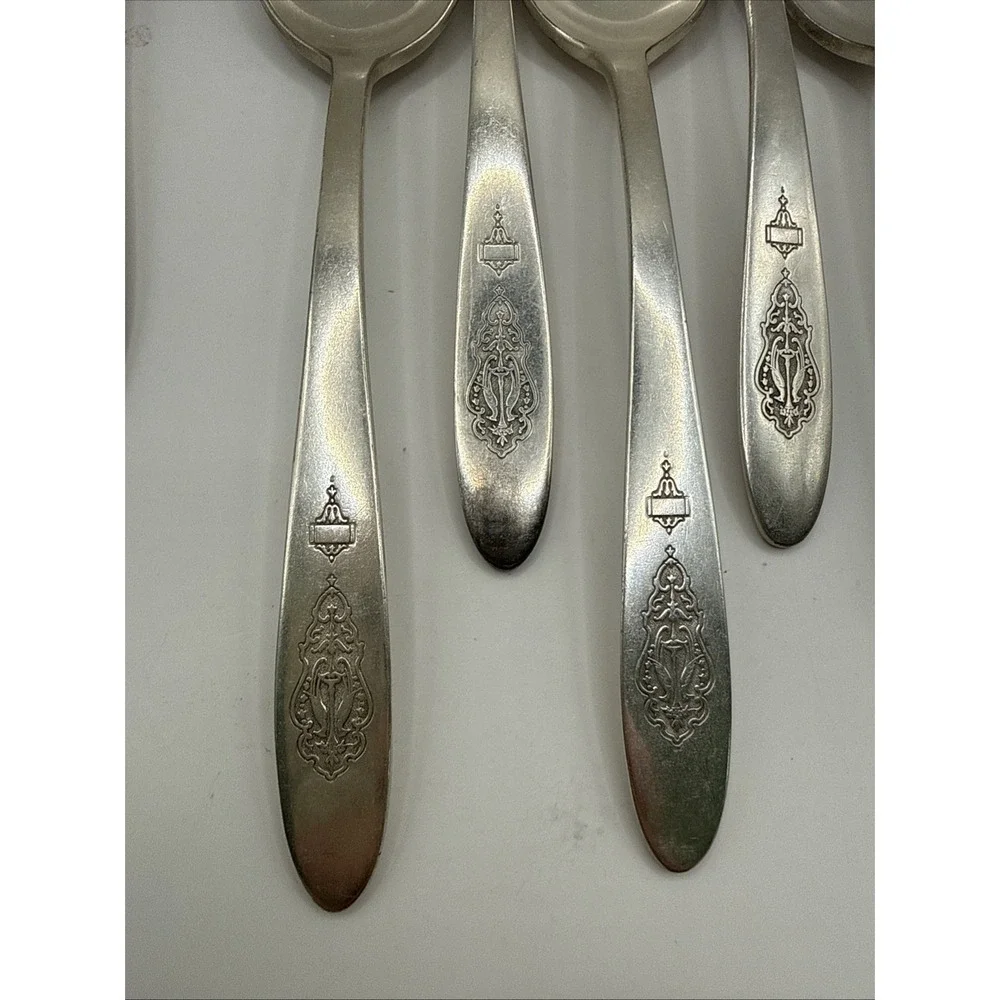 Vintage BIRD OF PARADISE Oneida Community Plate Tea/Soup Spoons Set of 13